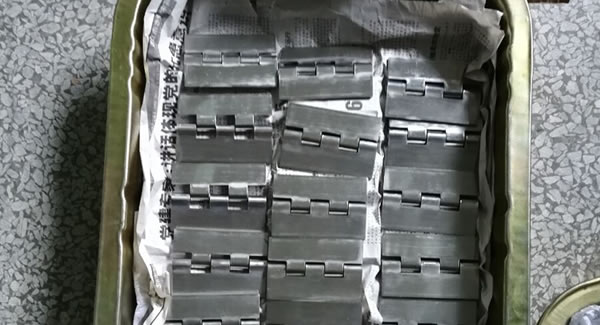 付出行动,持续不断,提升东莞合页,东莞铰链,东莞不锈钢合页抛光品质?